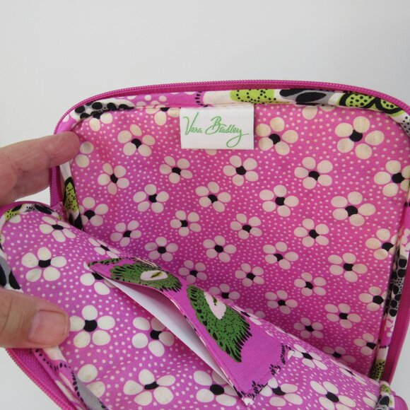 Vera Bradley Priscilla Pink E Reader iPad Padded Tablet Sleeve 8.5" x 10.5" - Picture 5 of 6
